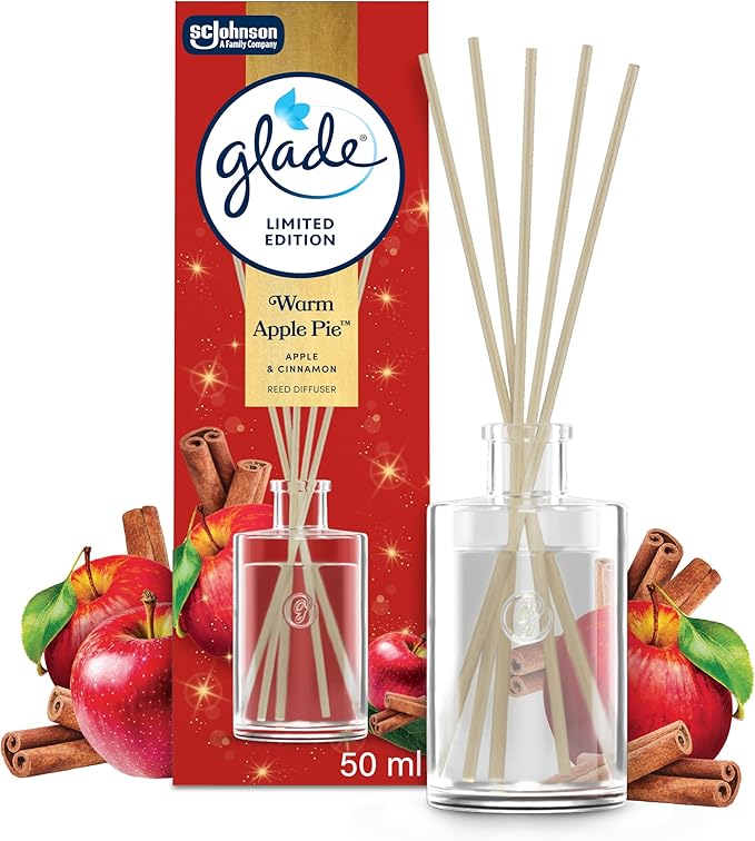 Glade Reed Diffuser, Home Fragrance Infused with Essential Oils, Room Freshener With Up to 5 Weeks of Continuous Fragrance, Limited Edition Christmas Air Freshener, Warm Apple Pie, 50ml