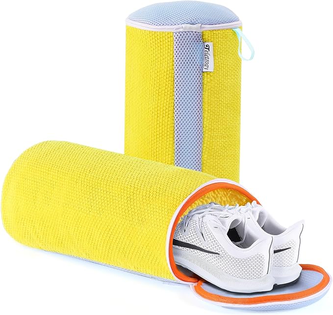 Shoe Washing Machine Bag 2Pcs, Fluffy Fibers Keep 360° Wrap-around Cleaning, Trainer Washing Machine Bag Durable Hidden Zipper Reusable for Shoes and Clothing, for Sneakers, Dolls (Yellow)