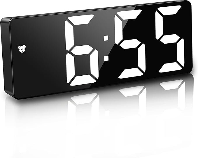 JQGO Alarm Clock Digital Battery Powered, LED Travel Alarm Clocks Beside Mains Powered Non Ticking with Snooze Temperature Date Time Brightness Adjustable for Kids Adults, Black