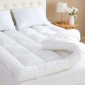 Bed Mattress Topper (4 Inch/10 cm) Extra Deep Hotel Quality, Soft Supportive Breathable Comfortable Quilted Mattress Topper With Easy Fit Elasticated Straps (Double)