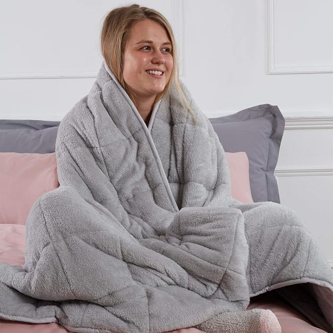 Brentfords Super Soft Teddy Fleece Weighted Blanket for Adults Sleep Therapy Anxiety Stress Relief, Silver Grey, 125 x 150cm - 4kg (Disclaimer: Only suitable for age 3+ years)
