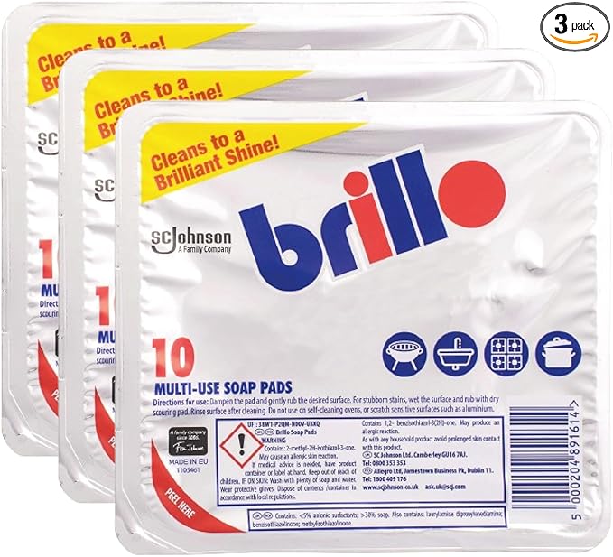 Brilllo Multi-Use Soap Pads 10pcs (Pack of 3) | Heavy-Duty Scrubbing | Pre-Loaded with Soap | Ideal for Tough Grease and Grime | Multi-Surface Cleaning | Rust & Stain Removal for Kitchens & Outdoors