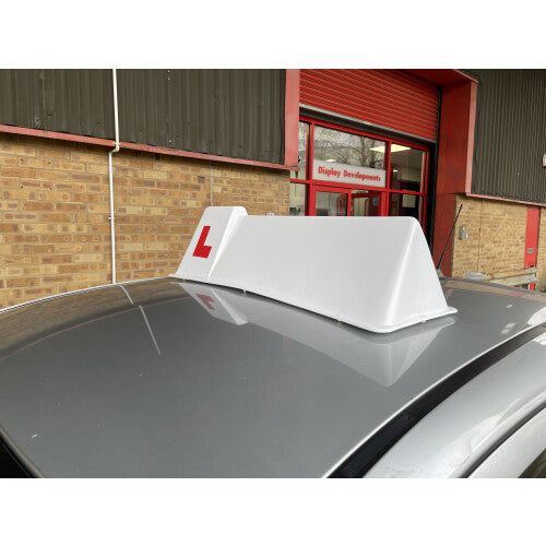 Magnetic Driving Instructor Roof Sign, White