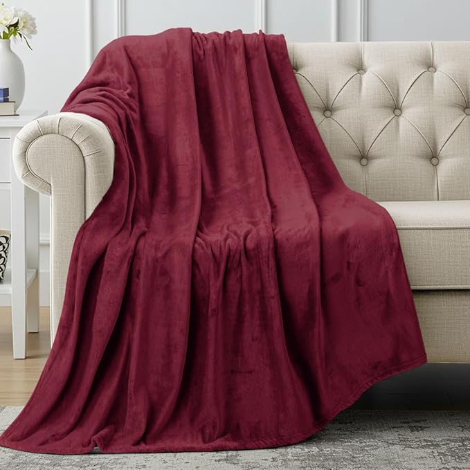 Utopia Bedding Fleece Throw Blanket, Soft, Cosy 300 GSM Fluffy Blankets and Throws For Sofas, Bed, Couches [Burgundy, 152x127 cm]