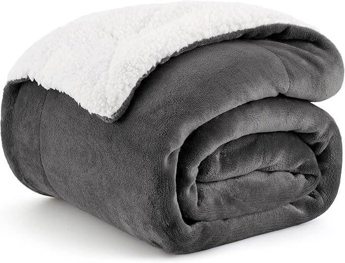 Bedsure Sherpa Fleece Throw Blanket - Thick and Warm, Fluffy Microfiber Solid & Soft Blankets for Bed and Couch Double/Twin Size, Dark Grey, 150x200cm