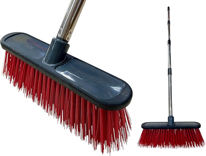 Fit For The Job Heavy-Duty Outdoor Broom with Synthetic Fibre & 4-Part Aluminium Handle,