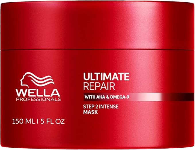 Wella Professionals Ultimate Repair Hair Mask for Damaged Hair, with AHAs and Omega 9 to Rebuild and Strengthen Hair, With Metal Purifier Technology to Detox the Hair, 150ml
