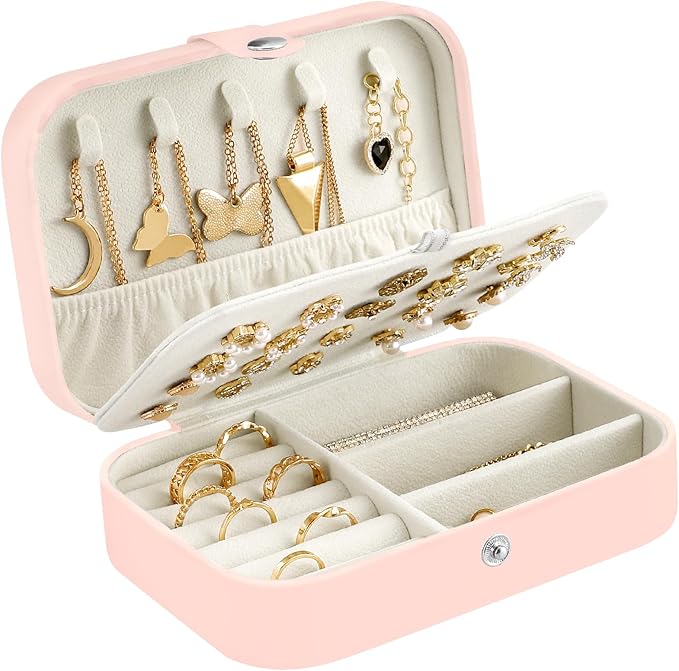CNMTCCO Jewellery Box Small Travel Jewelry Organiser Storage Case for Necklace Rings Bracelets Earrings Premium Faux PU Leather Jewellery Gift Box Girls Women (Pink)