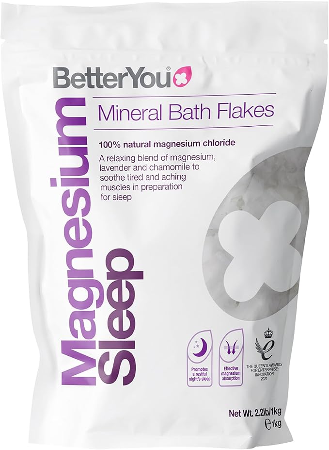 BetterYou Magnesium Sleep Mineral Bath Flakes | Zechstein Magnesium Infused with Lavender & Chamomile to Soothe Aching Muscles | Relaxing Essential Oils for Deep Sleep | 1kg