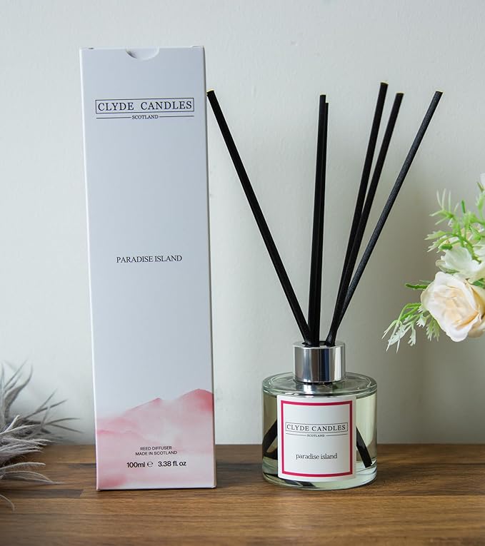 Paradise Island Reed Diffuser - Clyde Candles, Diffuser Oil with a Set of 7 Fibre Sticks, 100ml, Best Aroma Scent for Home, Kitchen, Living Room, Bathroom. Fragrance Diffusers set with sticks